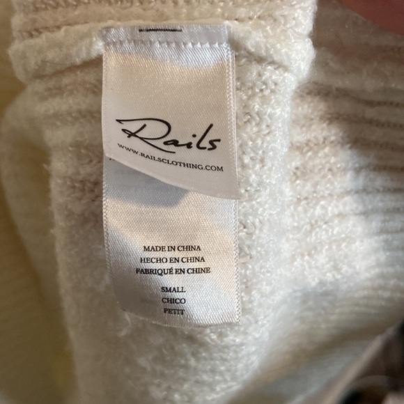 Rails Alexi Pullover sweater cold shoulder size small - Picture 4 of 7